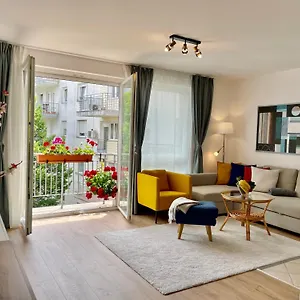 Feel Deluxe Corvin # Free Parking # Ac # Elevator Apartament